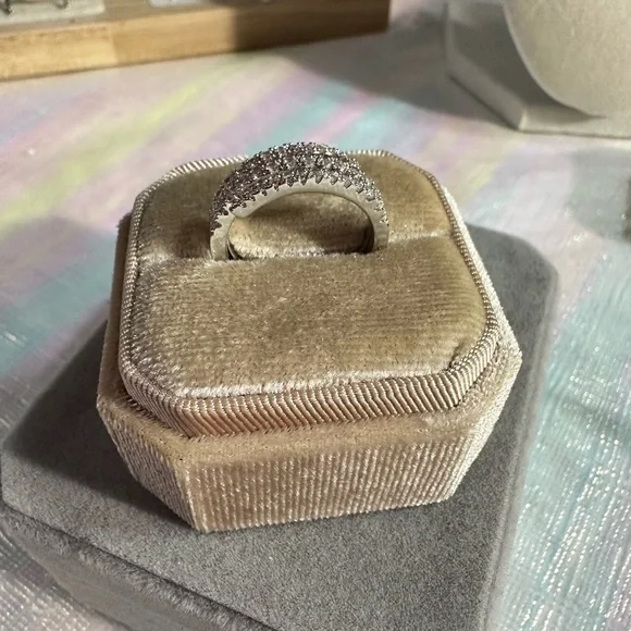 New sterling silver wrap crystal ring - Picture 2 of 4